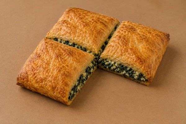 Χωριάτικη Χορτοτυρόπιτα Τετράγωνη 1kg Χονδρική