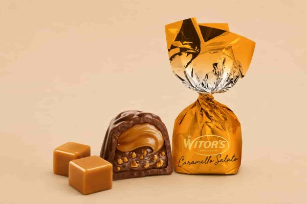 Witor’s Salted Caramel Σοκολατάκια Γάλακτος με Αλατισμένη Καραμέλα και Κομματάκια Καραμέλας Χονδρικής Witor’s Salted Caramel Σοκολατάκια Γάλακτος με Αλατισμένη Καραμέλα και Κομματάκια Καραμέλας Χονδρικής