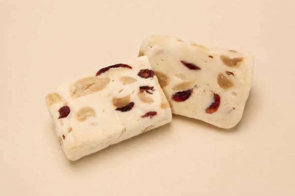 Μαντολάτο Cranberry & Φιστίκι 1kg Χονδρικής Μαντολάτο Cranberry & Φιστίκι 1kg Χονδρικής