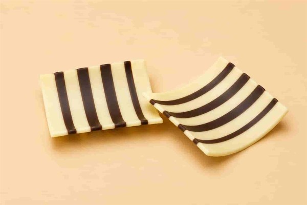 Barbara Passat Rige Διακοσμητικά Κυρτά Σοκολάτας 4.5x4.5cm Χονδρικής