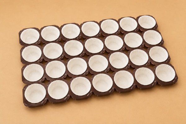 Mini Κάρτελα Muffin Λευκή 35 Θήκες Χονδρική Mini Κάρτελα Muffin Λευκή 35 Θήκες Χονδρική