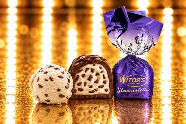 Witor’s Stracciatella Σοκολατάκια Γάλακτος με Κρέμα Stracciatella Χονδρικής